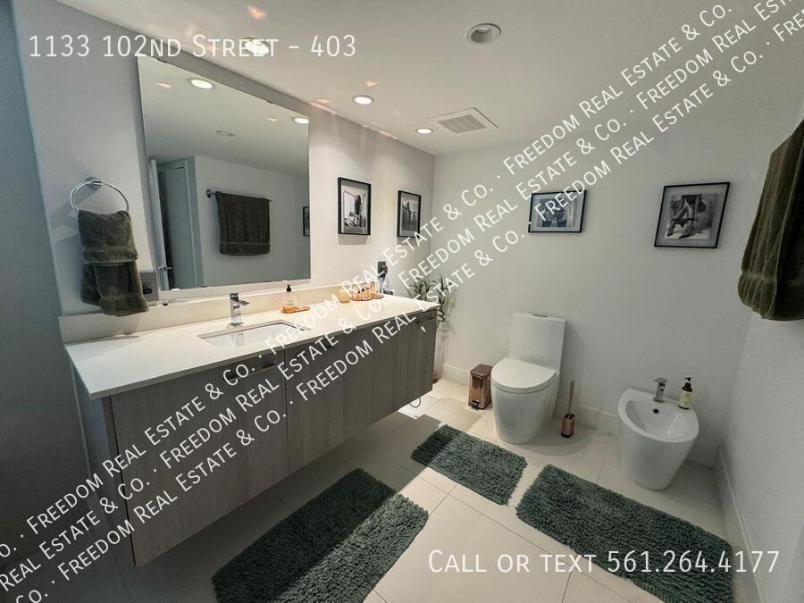 1133 102nd St #403 - Photo 6 of 11