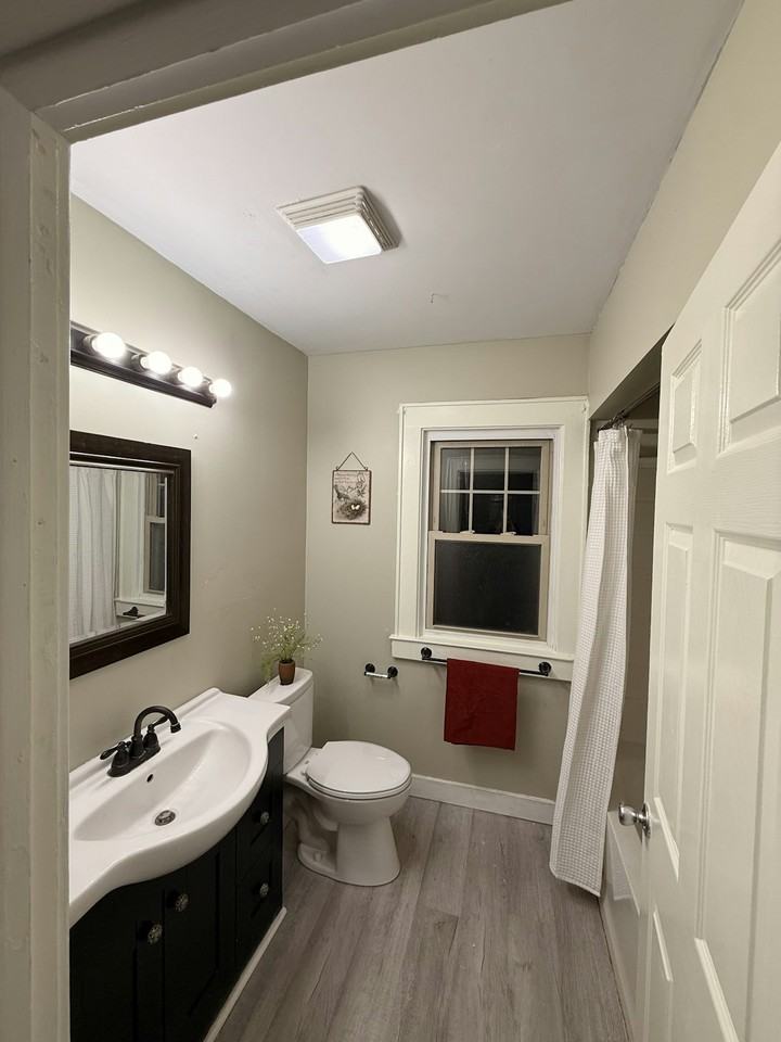 721 Salt Springs Road - Photo 7 of 18