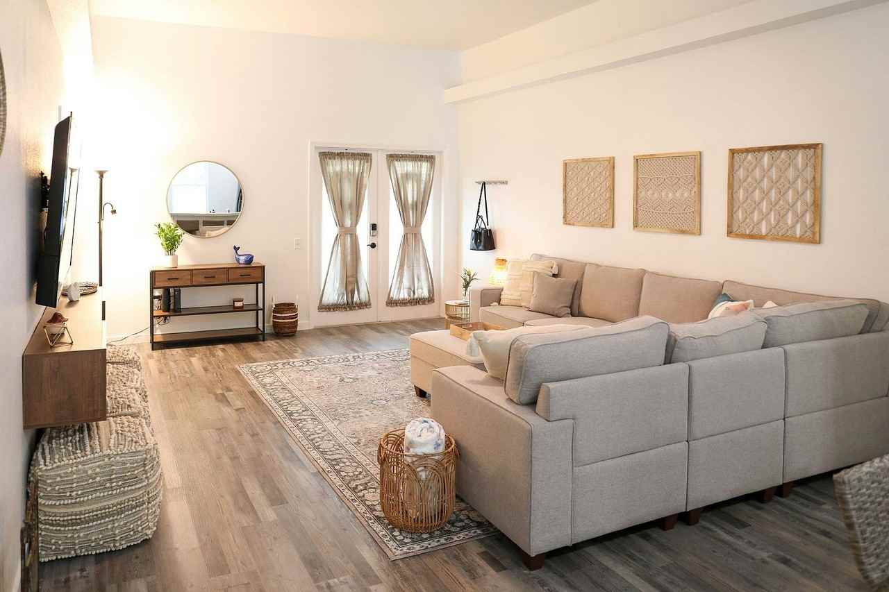 1333 S Madison Ave - Photo 4 of 20