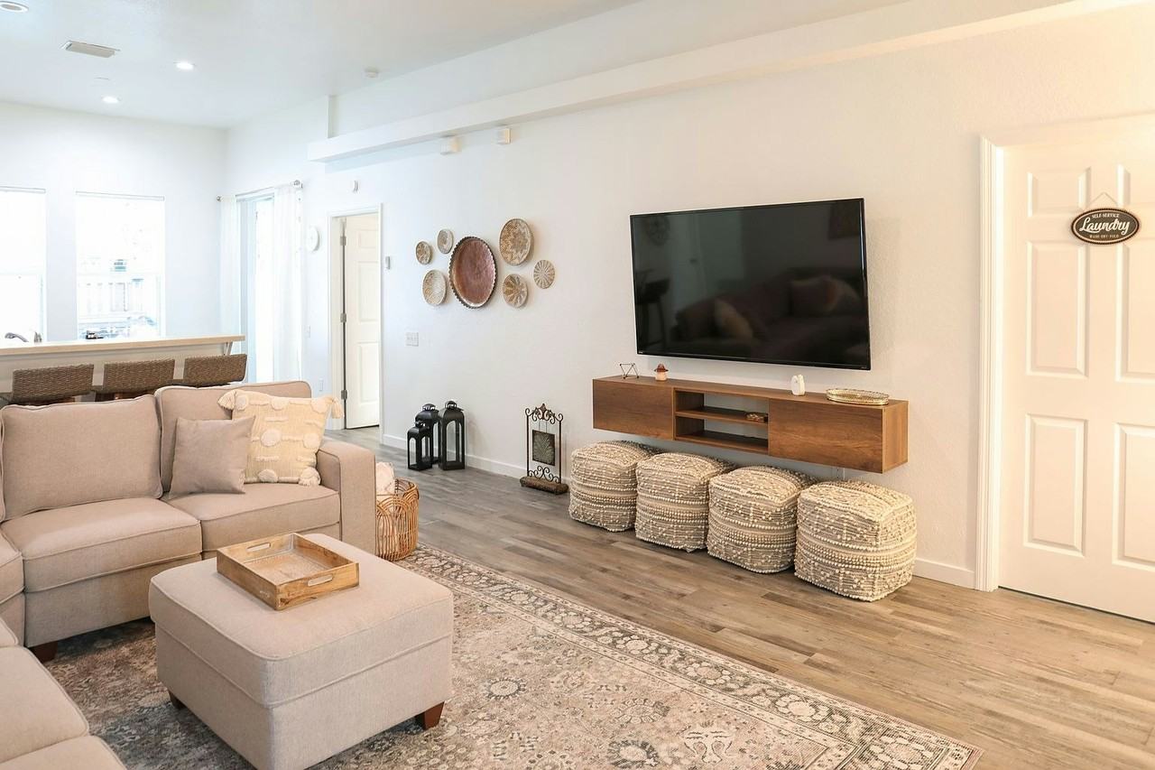 1333 S Madison Ave - Photo 6 of 20