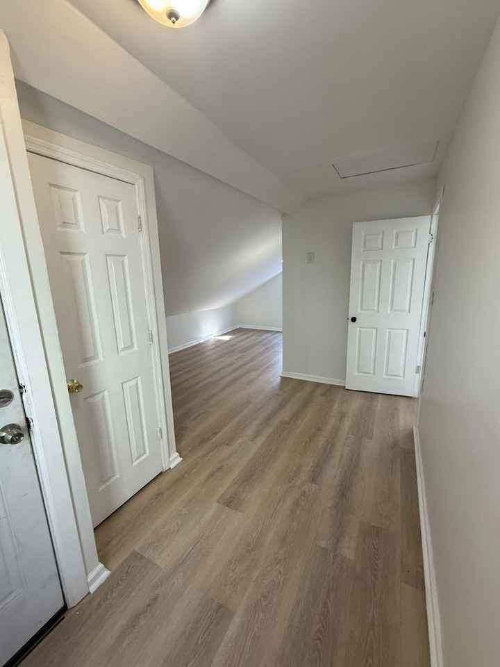 105 Rosa Parks Boulevard, Unit 2 - Photo 6 of 8