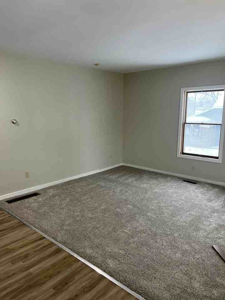 210 South Eaton Street, Unit 2 - Photo 3 of 3