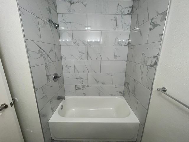 1161 W D St #B - Photo 7 of 14