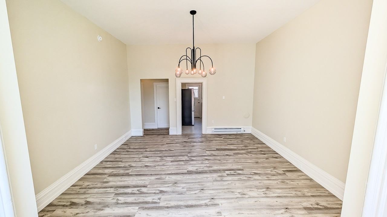 271 San Jose Avenue - Photo 3 of 9