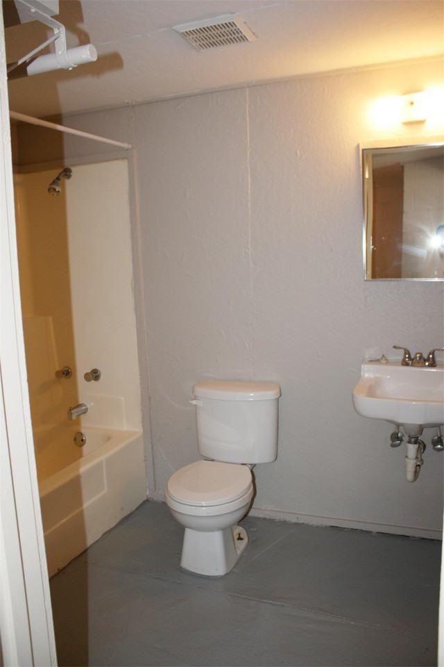 620 Leverett #C - Photo 5 of 5