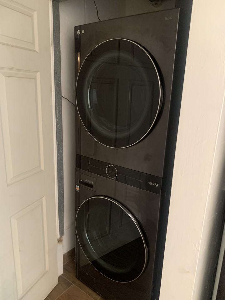 1809 // 4729 East 2nd Street - Photo 5 of 9