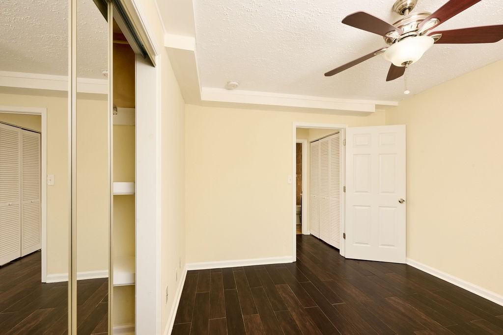 The Buckhead Cottage - Photo 6 of 13