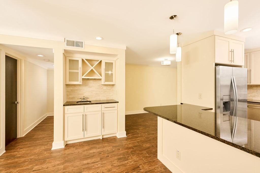 The Peachtree Chalet - Photo 7 of 48