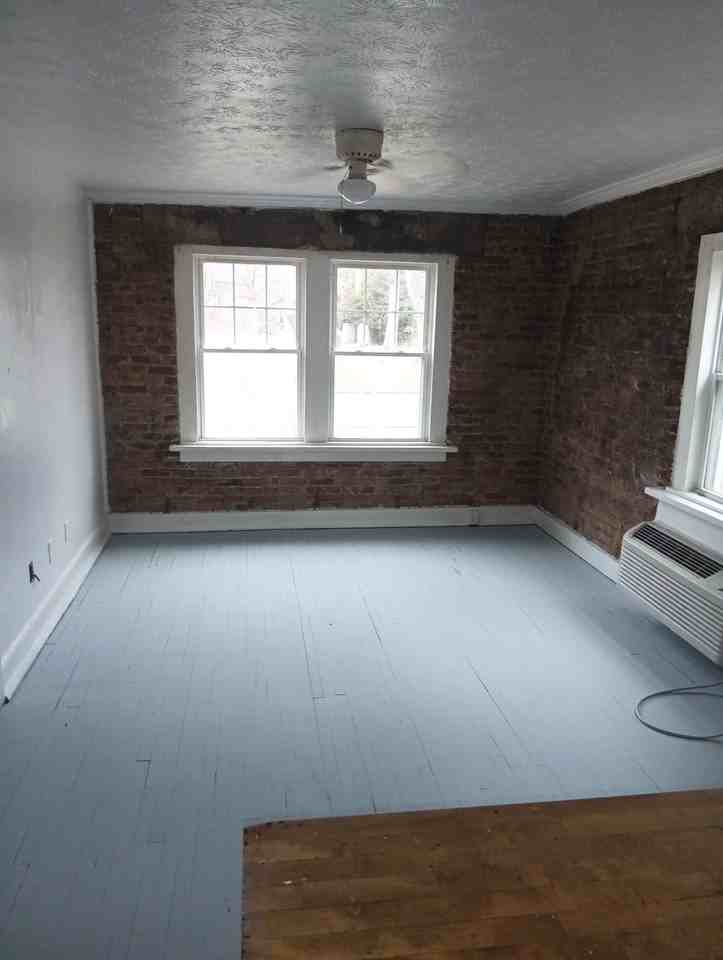 24 Arnold Place - Photo 7 of 23