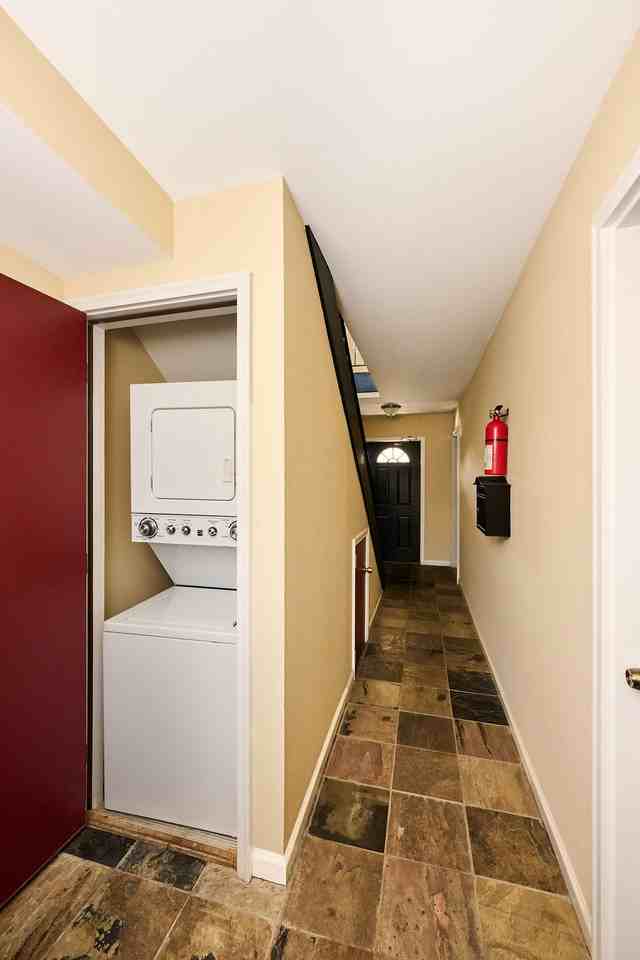 32 Peachtree Ave Ne #3 - Photo 7 of 13