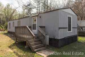 featured image of 3184 E Burke Blvd