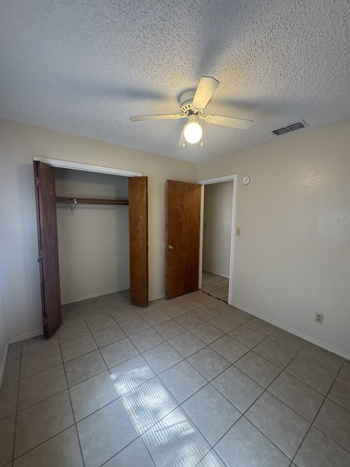 405 Whitetail Drive A - Photo 6 of 14