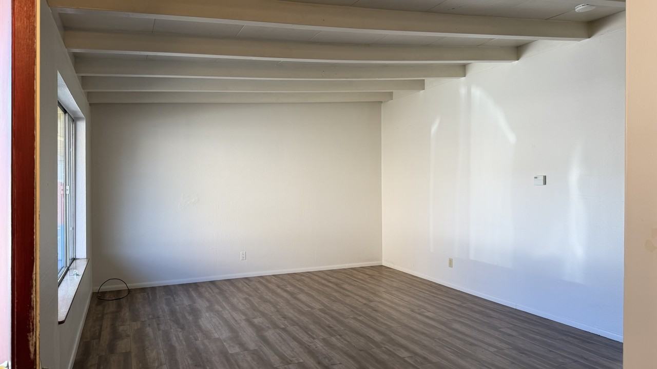 116 H Street - Photo 4 of 20