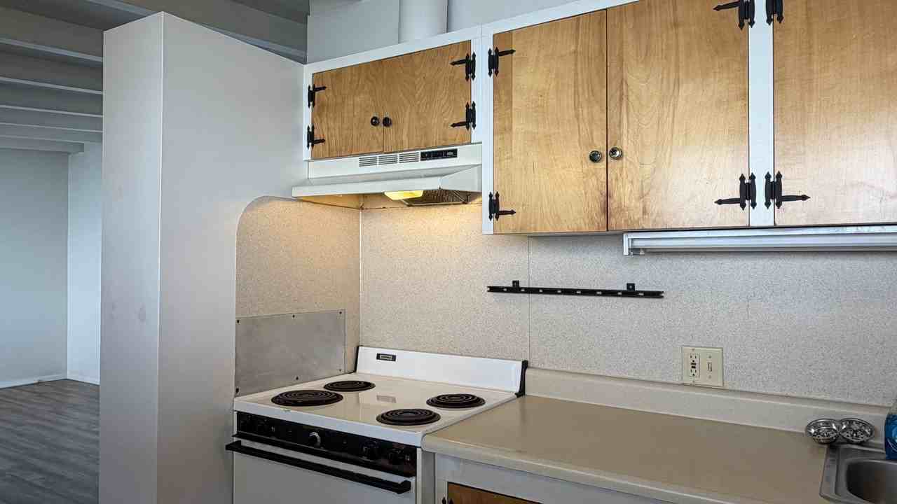 116 H Street - Photo 6 of 20