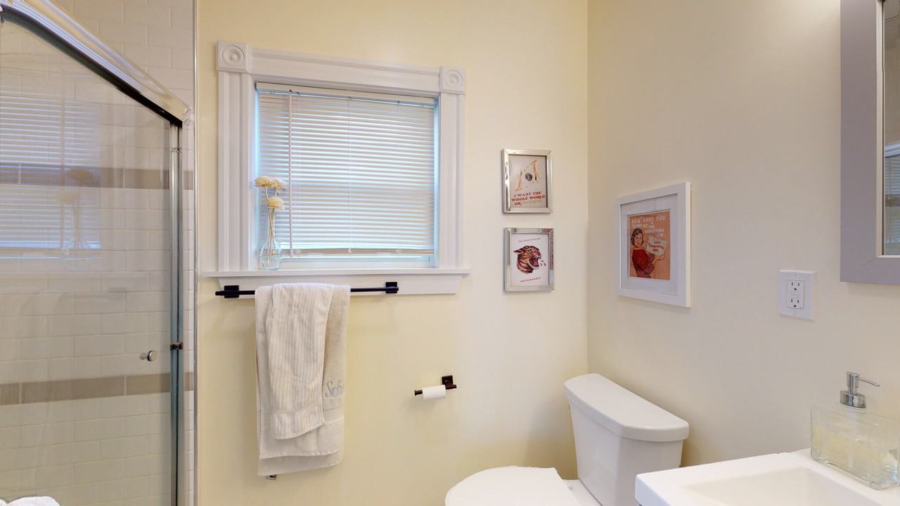 20 Litchfield Street - Photo 7 of 8