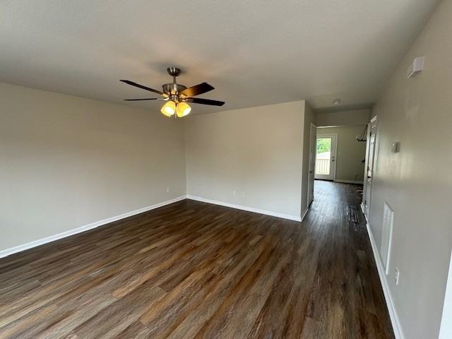 119 East Inskip Drive - Photo 3 of 24