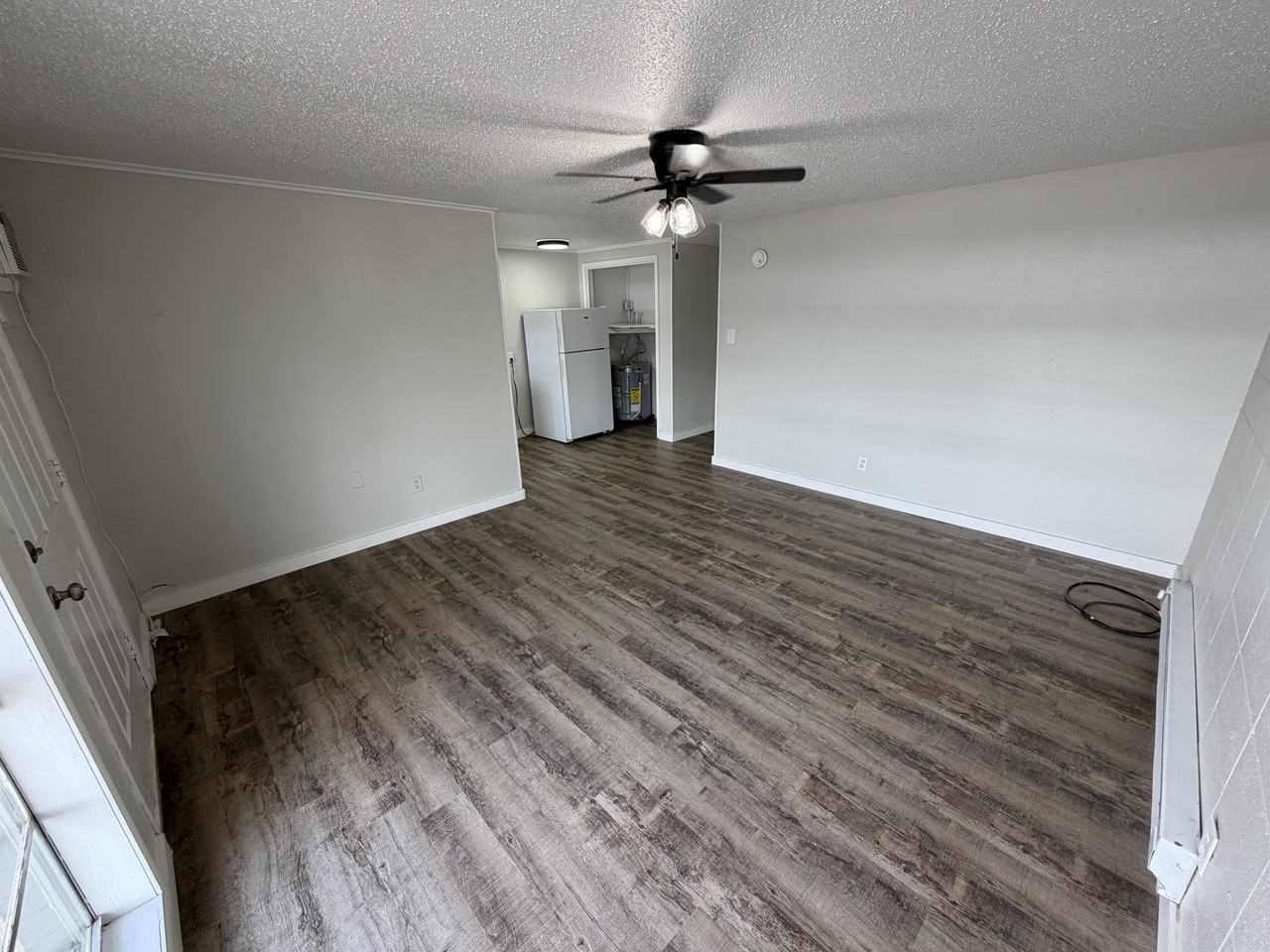 100 Georgia Place Apartments - Photo 2 of 9