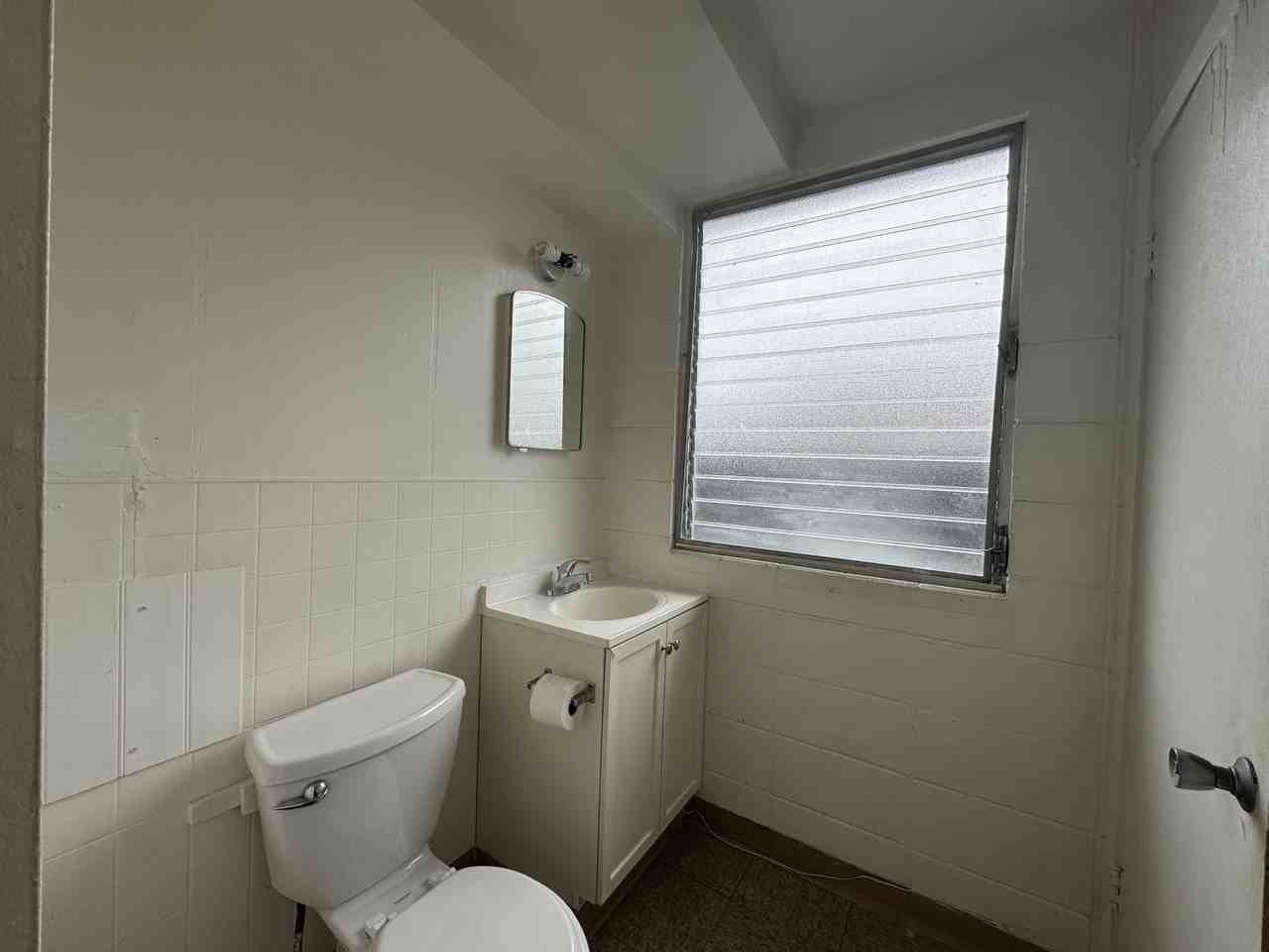 1926 South King Street - Photo 4 of 5