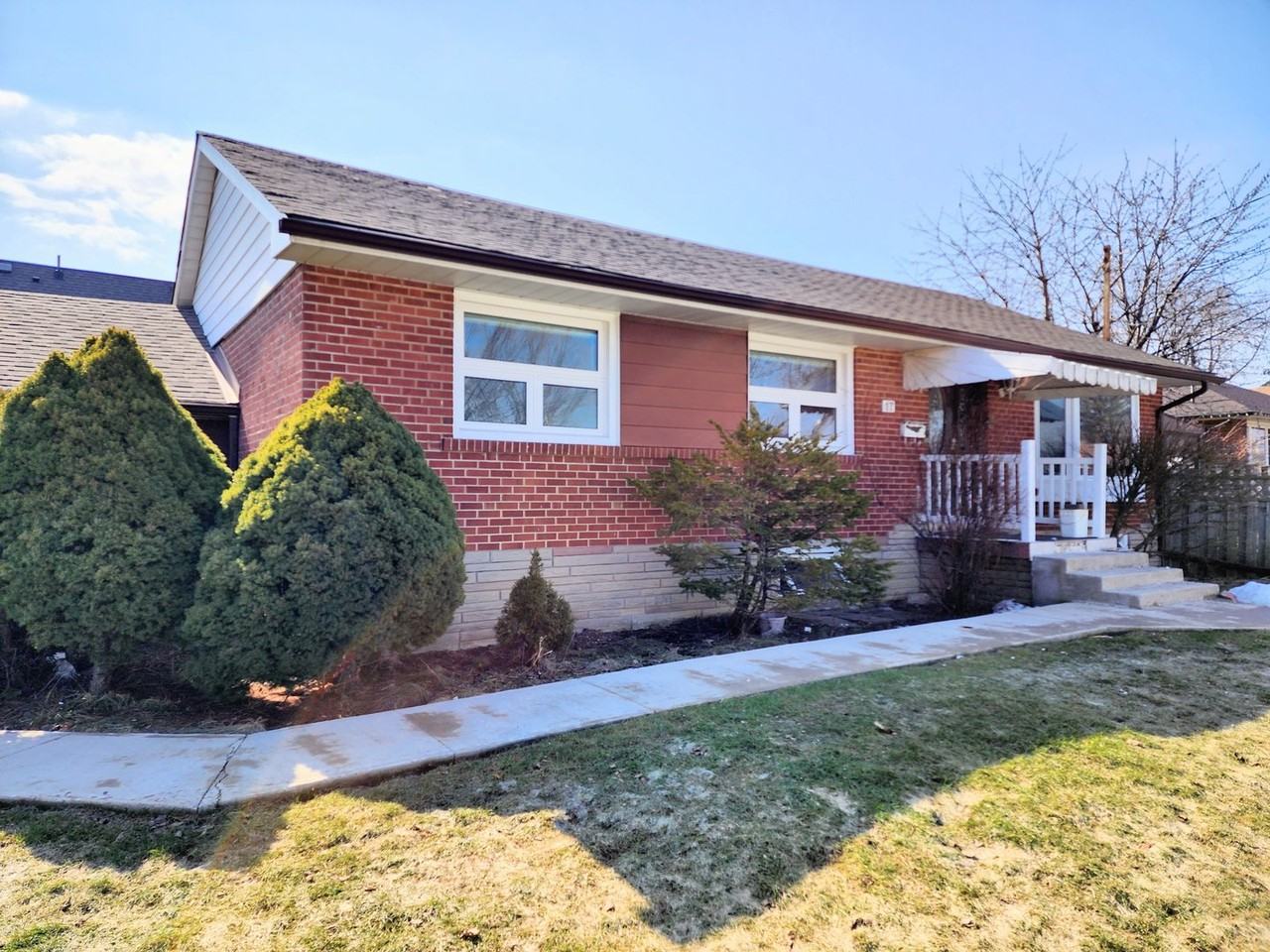 17 Reddins Rd - Photo 4 of 27