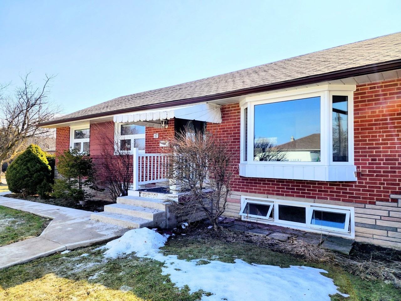 17 Reddins Rd - Photo 7 of 27