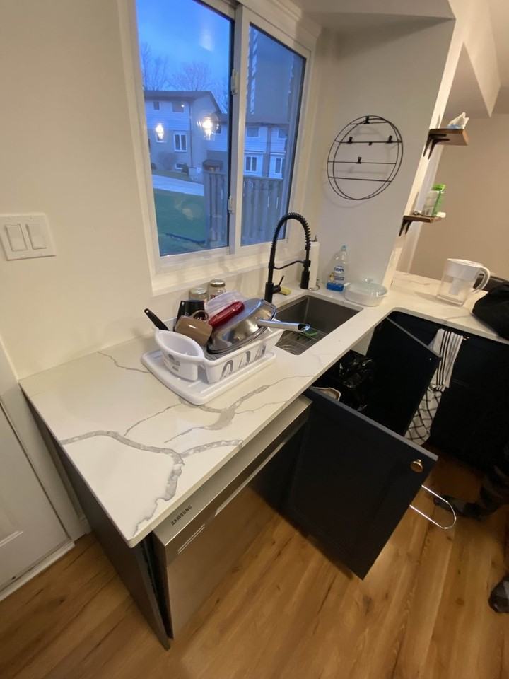 221 Harvard Pl - Photo 4 of 8