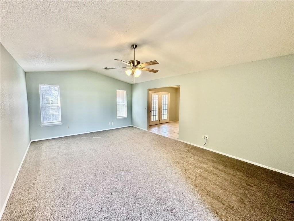 639 E Highway 264 - Photo 4 of 25