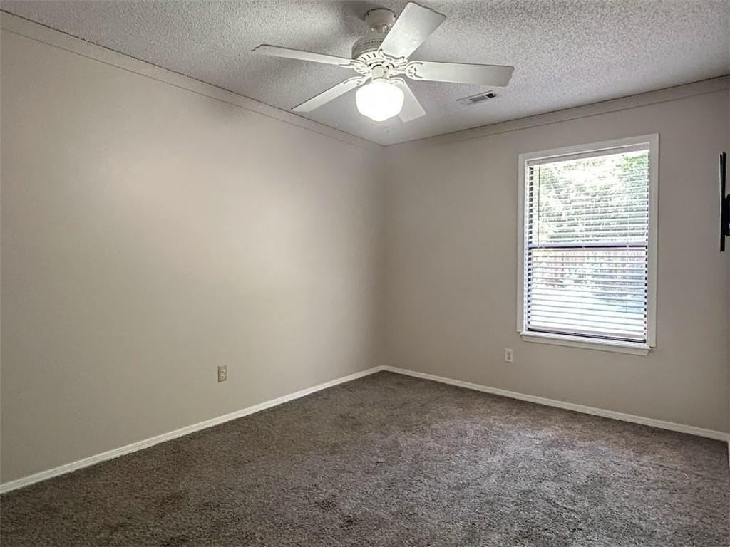 4052 N Abington Ct - Photo 7 of 14