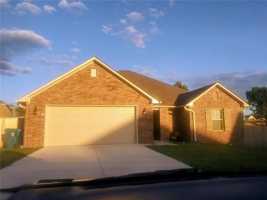 featured image of 2117 Cedar Cir
