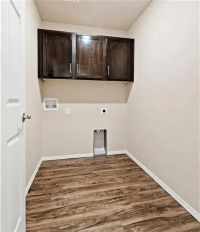 2117 Cedar Cir - Photo 4 of 6