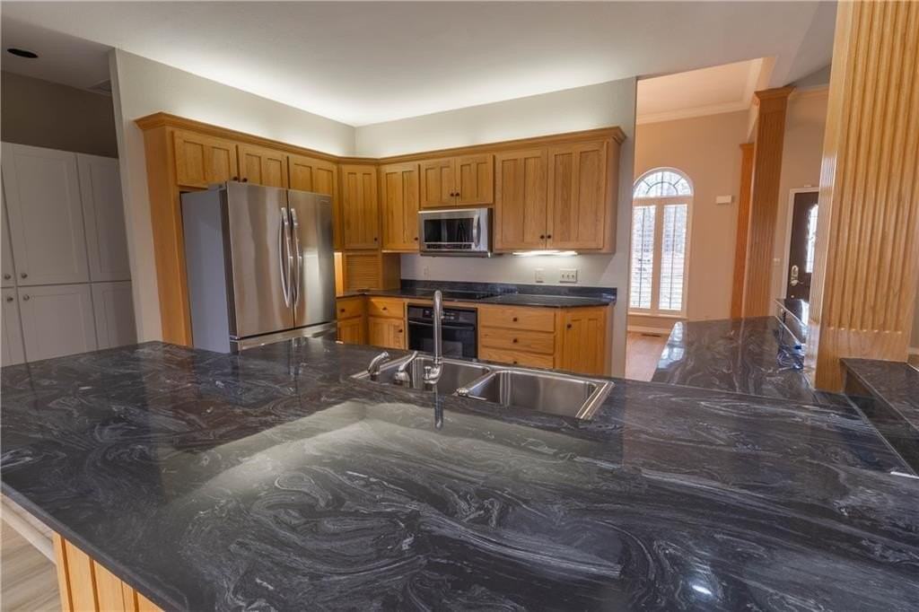 20781 Low Gap Ln - Photo 7 of 32