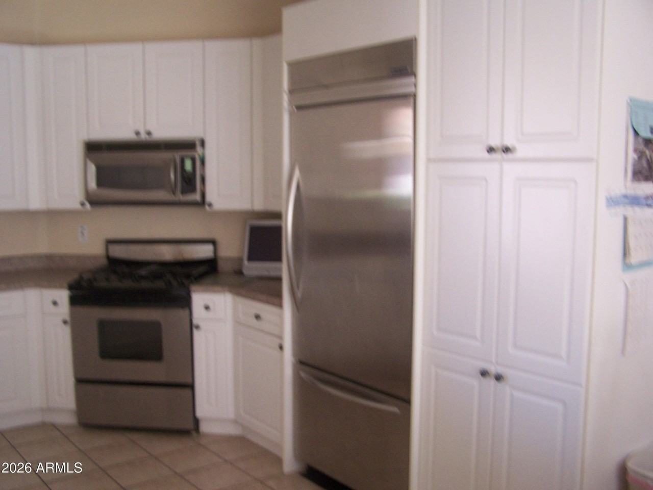 13649 W Cypress St - Photo 2 of 15