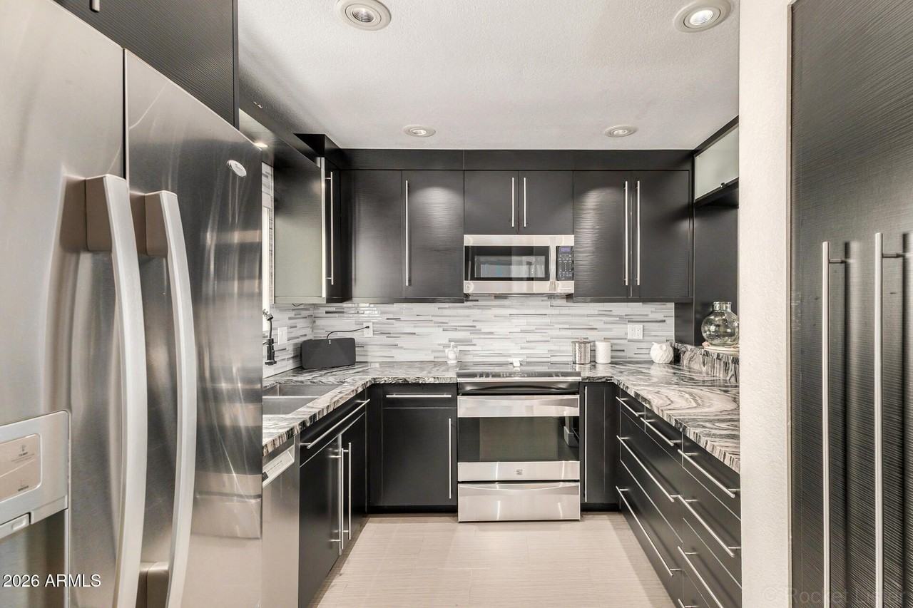 4225 N 21st St Unit 19 - Photo 7 of 29