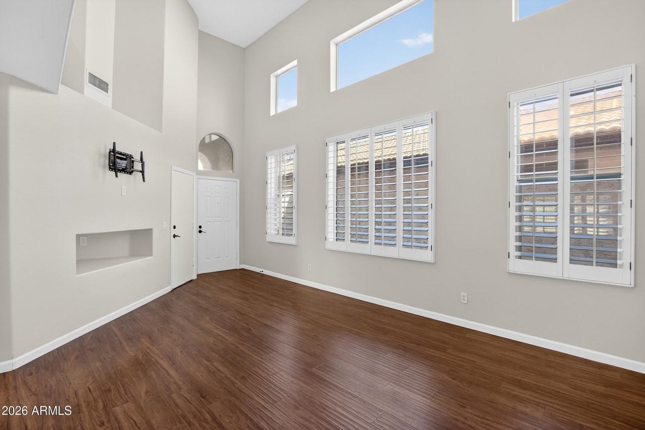 17417 N 16th Pl - Photo 6 of 41