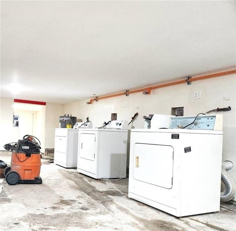 3002 Voorhies Ave #2F - Photo 5 of 5