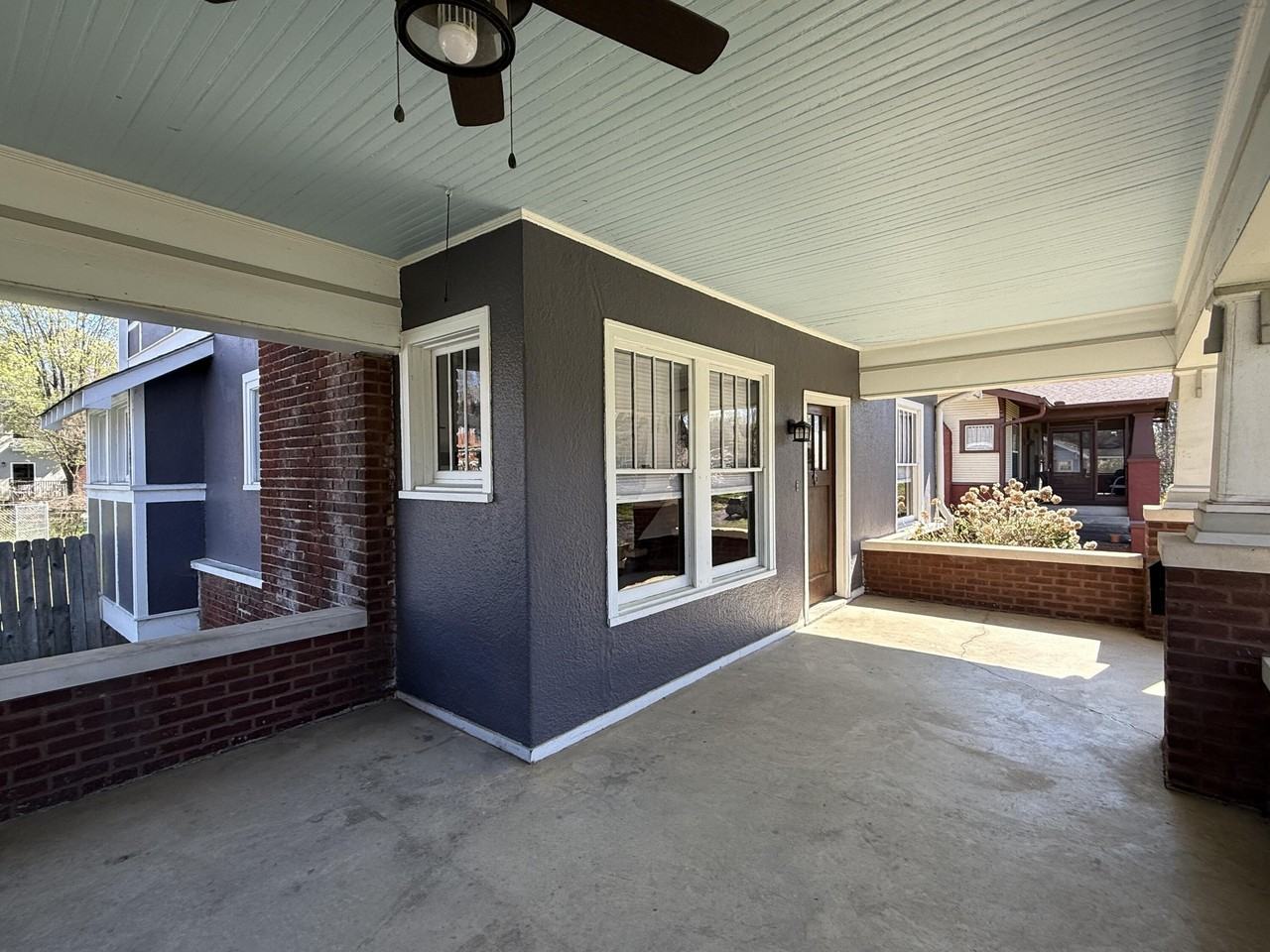 206 Eveningside Dr - Photo 5 of 36