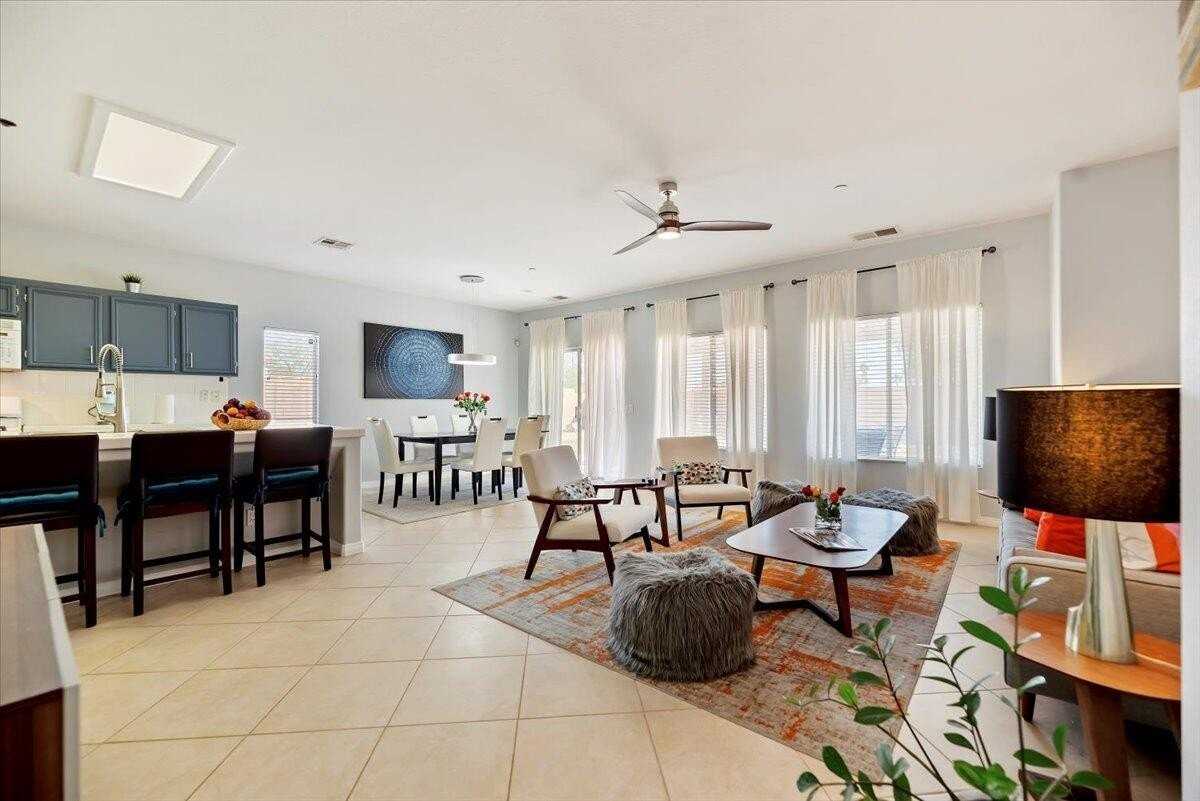 3982 Eastgate Rd - Photo 2 of 50