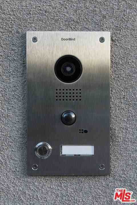 502 Huntley Dr - Photo 3 of 19