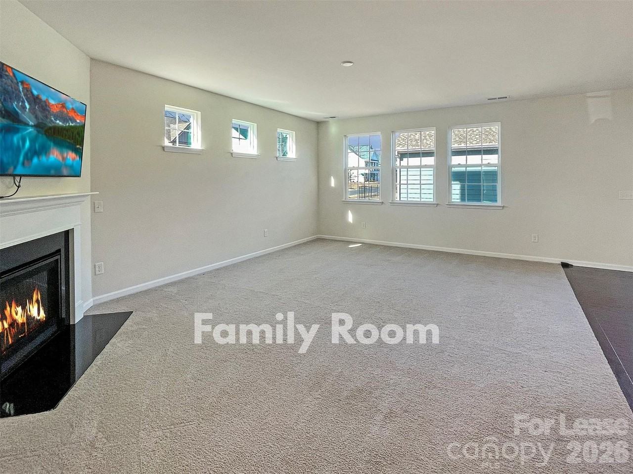 8227 Cornhill Ave - Photo 7 of 18