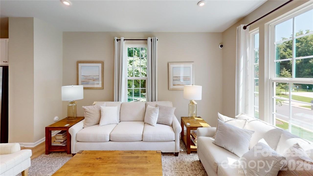 4129 Edenborn Ln - Photo 3 of 18