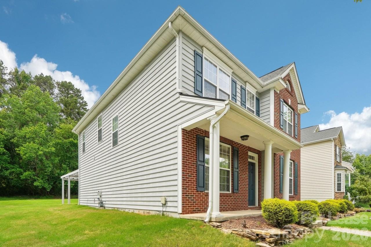 14417 Laurel Tree Ln - Photo 3 of 48