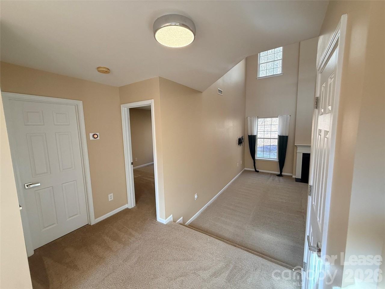 5219 Sunriver Rd - Photo 7 of 48