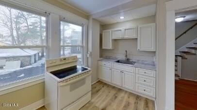 100 Ryckman Ave Apt 2r - Photo 7 of 23