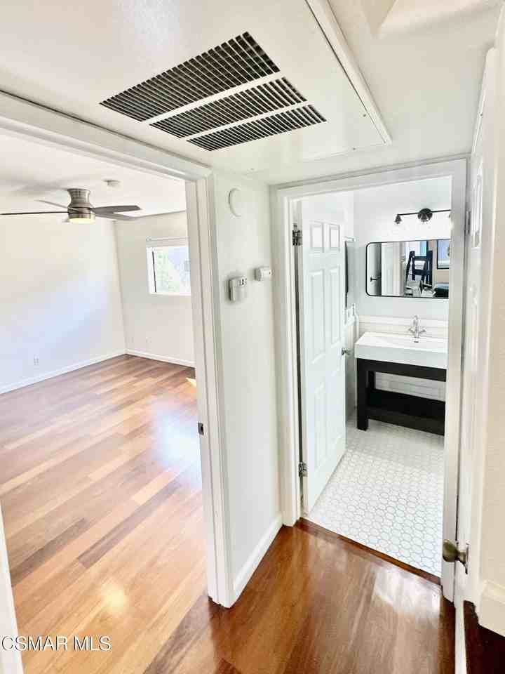 1118 E Palmer Ave Apt 205 - Photo 6 of 16