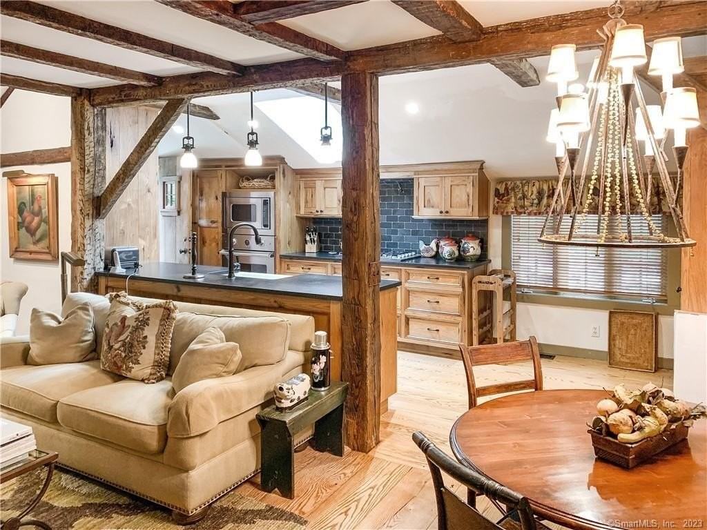 198 Ramapoo Rd Unit A - Photo 6 of 18