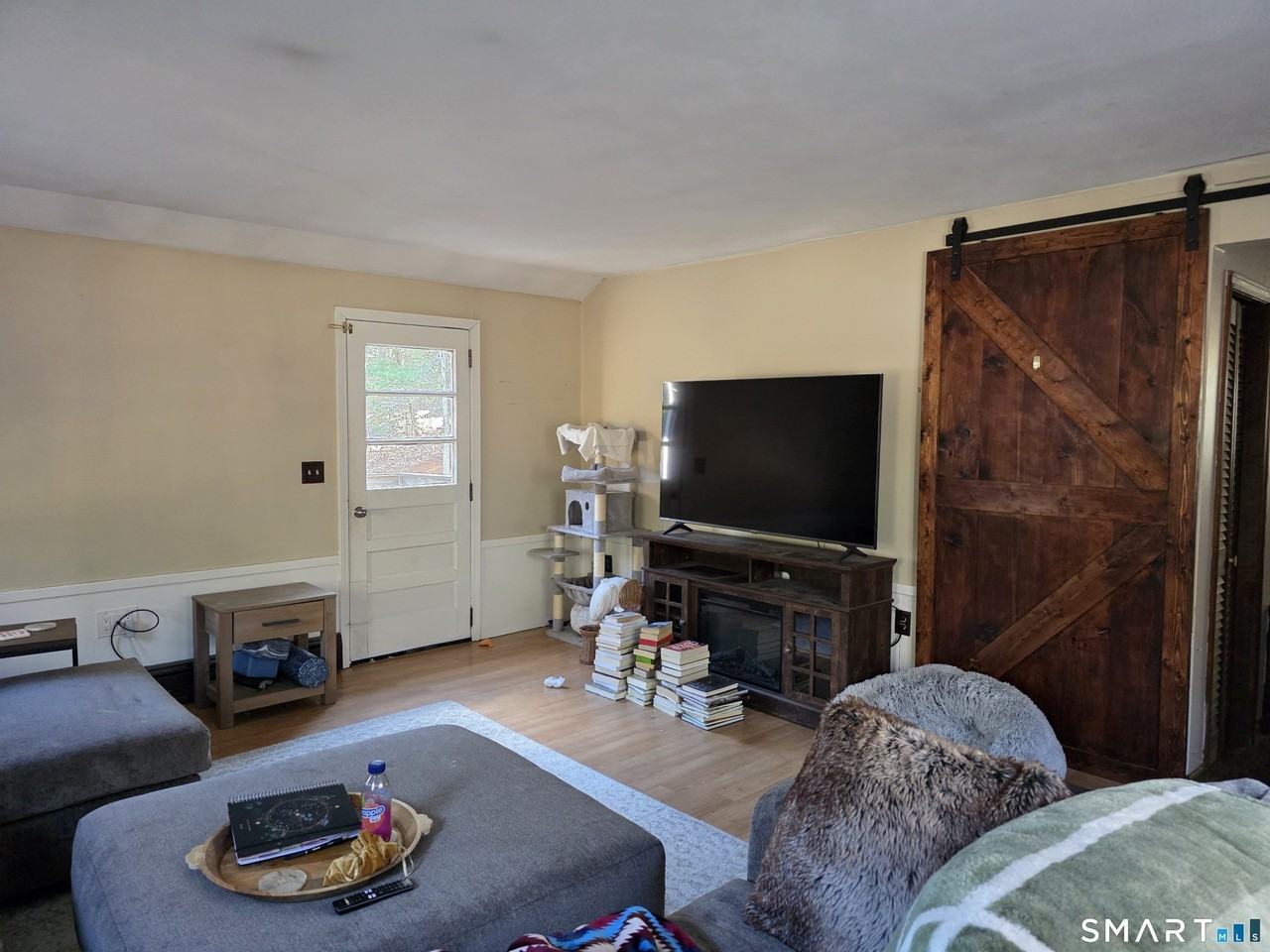 61 N Shore Rd - Photo 5 of 35