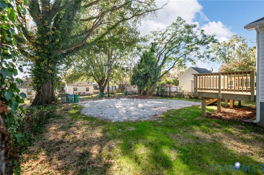 1723 Blair St - Photo 2 of 20