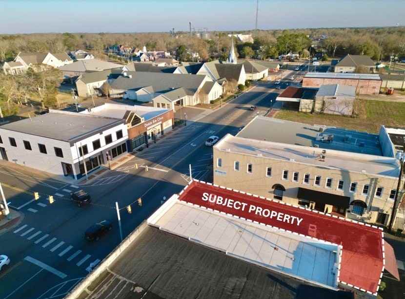 128 S Main St - Photo 3 of 5