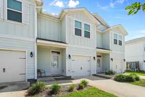 featured image of 64 Crossing Ln Unit E