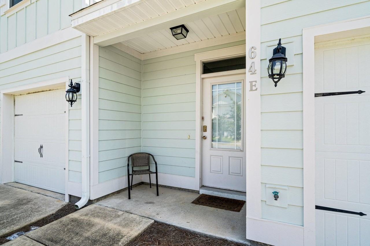 64 Crossing Ln Unit E - Photo 3 of 25