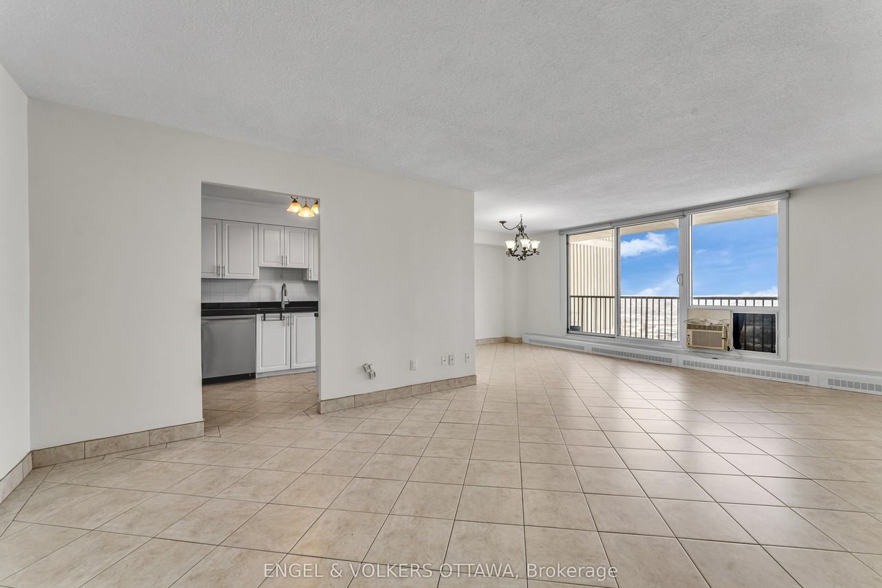 665 Las Brisas Apts. - Photo 3 of 28